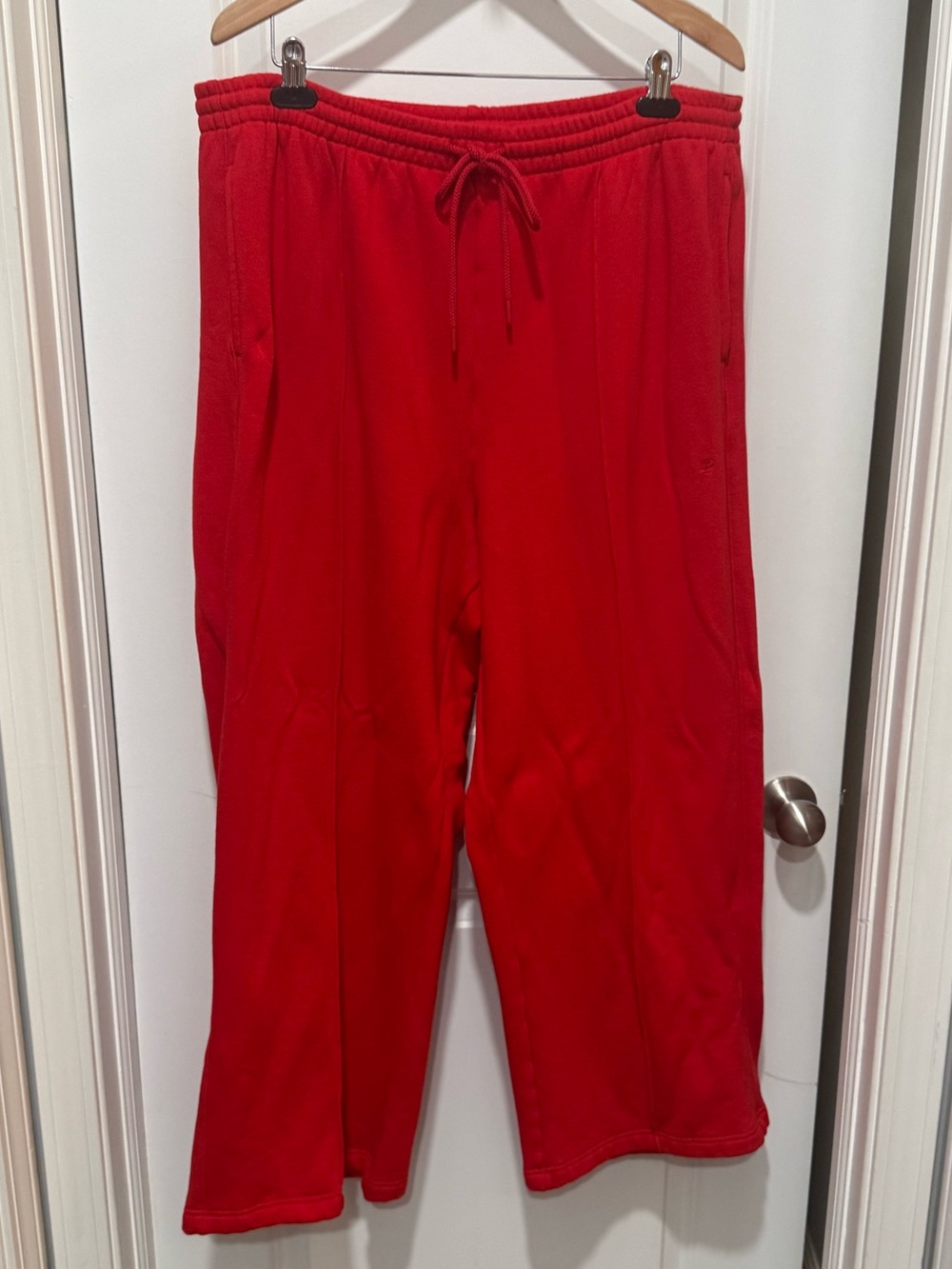 PINK Victoria's Secret Red Fleece wide leg sweatpants XXL